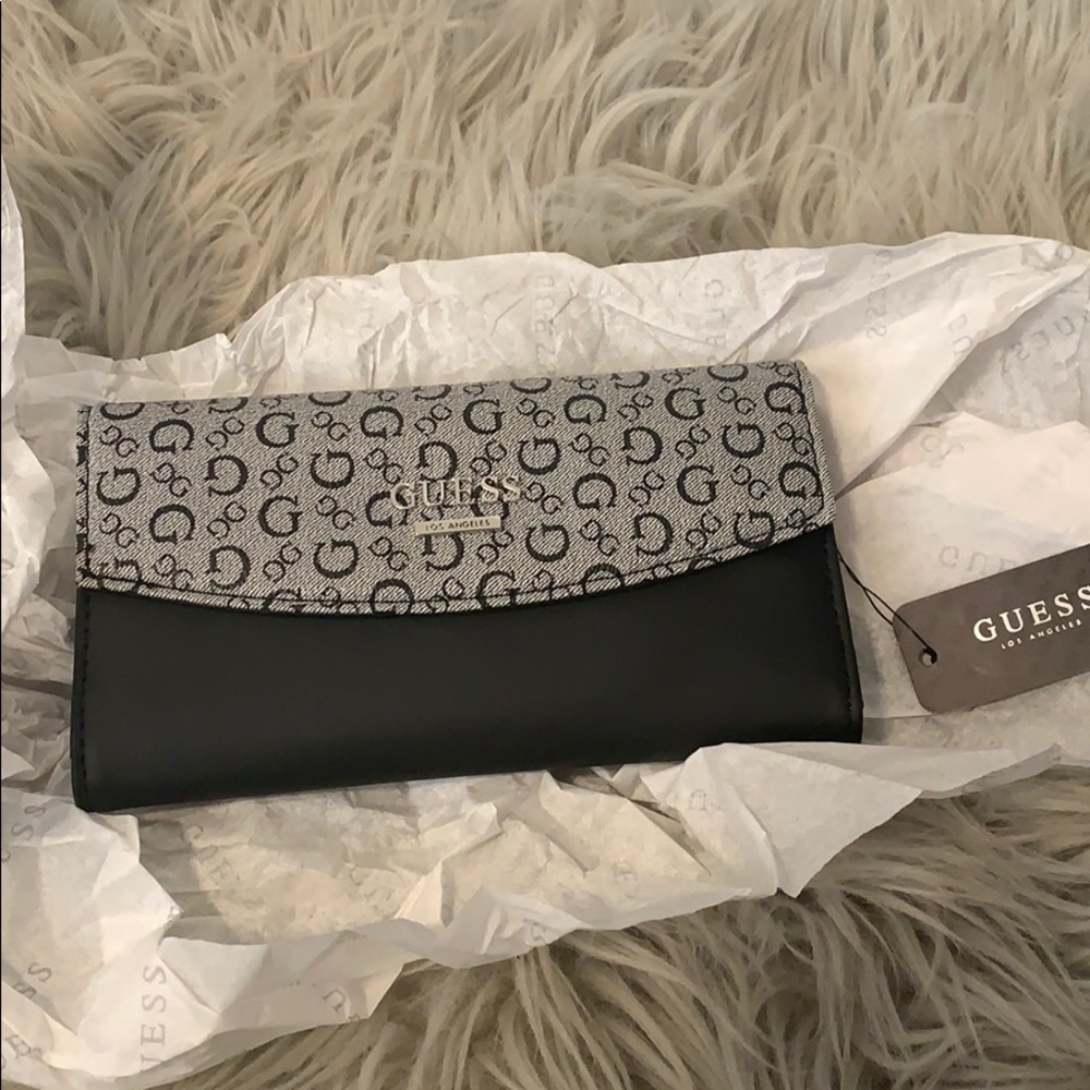 Guess Wallet